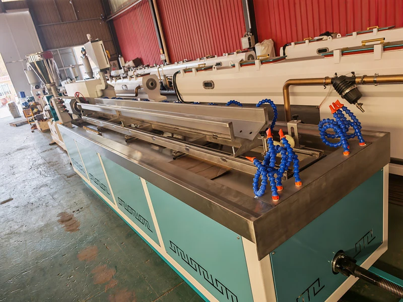 ABS Profile Extrusion Line သည် Plastic Profile ထုတ်လုပ်မှုကို မည်ကဲ့သို့ ပြုပြင်ပြောင်းလဲနိုင်မည်နည်း။