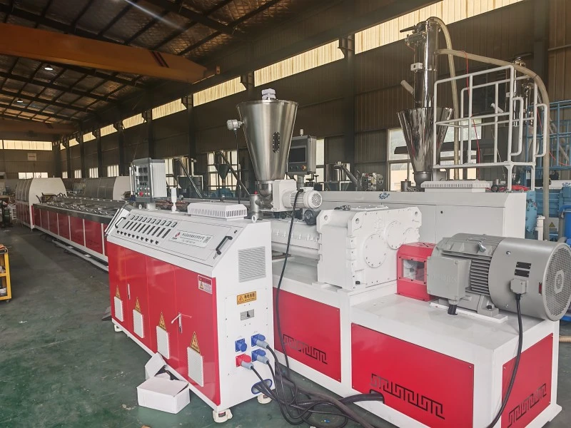 Yongte သည် Indian Client အတွက် Solid Foam WPC Door Frame Extrusion Line ကို ပြီးမြောက်စေသည်။
