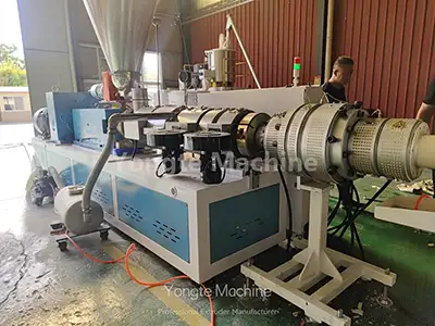 SJSZ65/132 PVC pipe conical double screw extruder